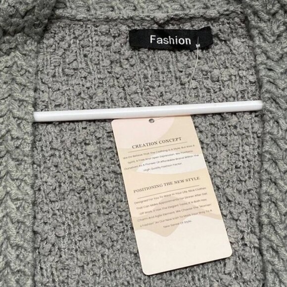 Fashion Brand Womens Medium Open Front Cardigan Grey Cozy Plush Waist Length NWT - Picture 5 of 6